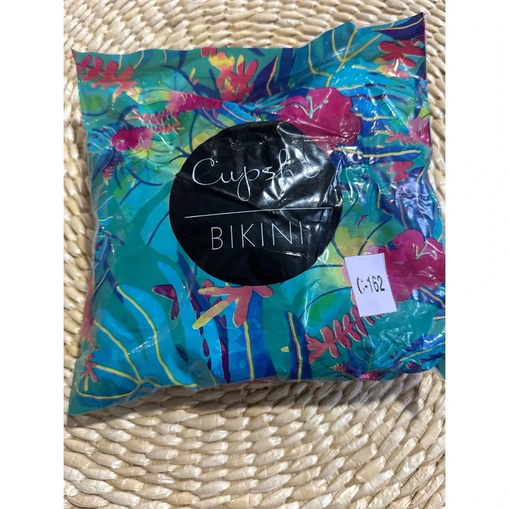 Cupshe Tropical Leaf Print Cutout One Piece Swimsuit Green Peach‎ Floral M